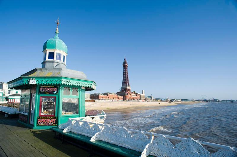 Blackpool North Close To Station With Free Parking 외부 사진