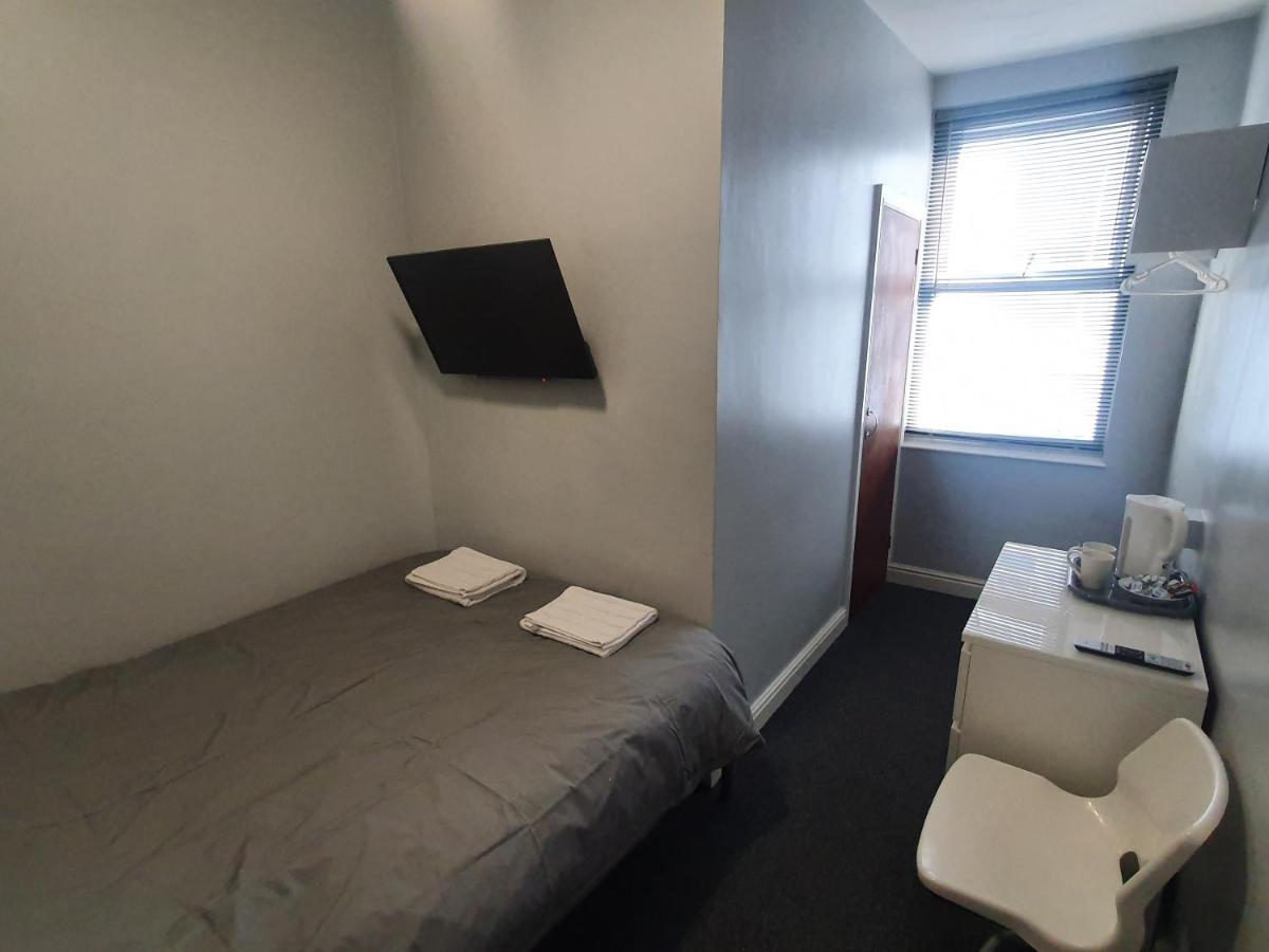 Blackpool North Close To Station With Free Parking 외부 사진